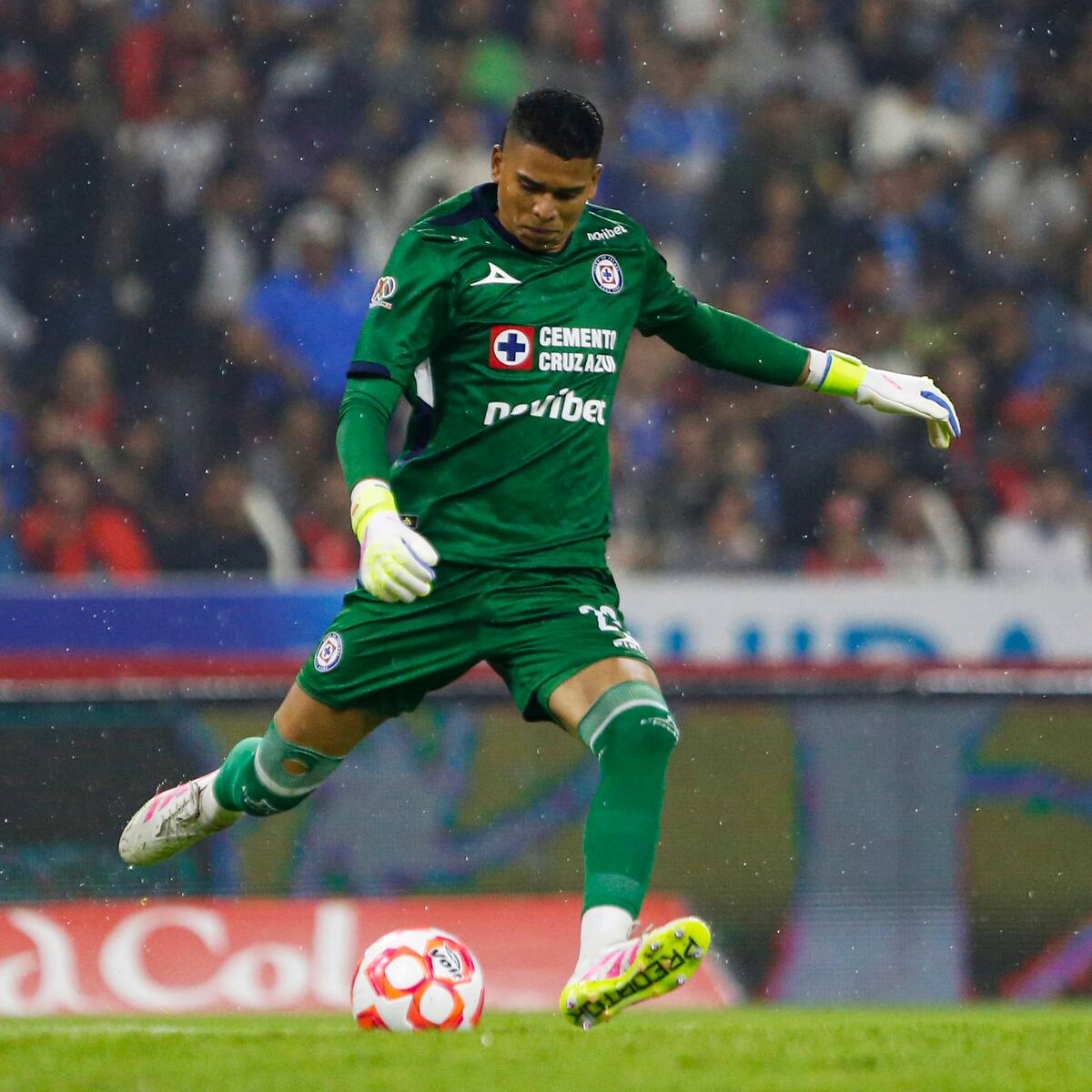 Vea acá los dos penaltis atajados de Kevin Mier en la victoria de Cruz Azul por la Leagues Cup 2025