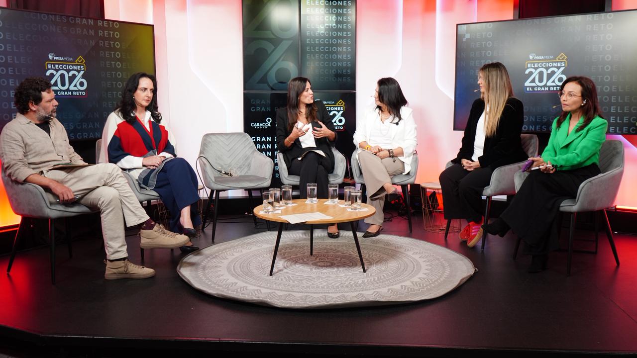 Conversación Con el Centro Democrático