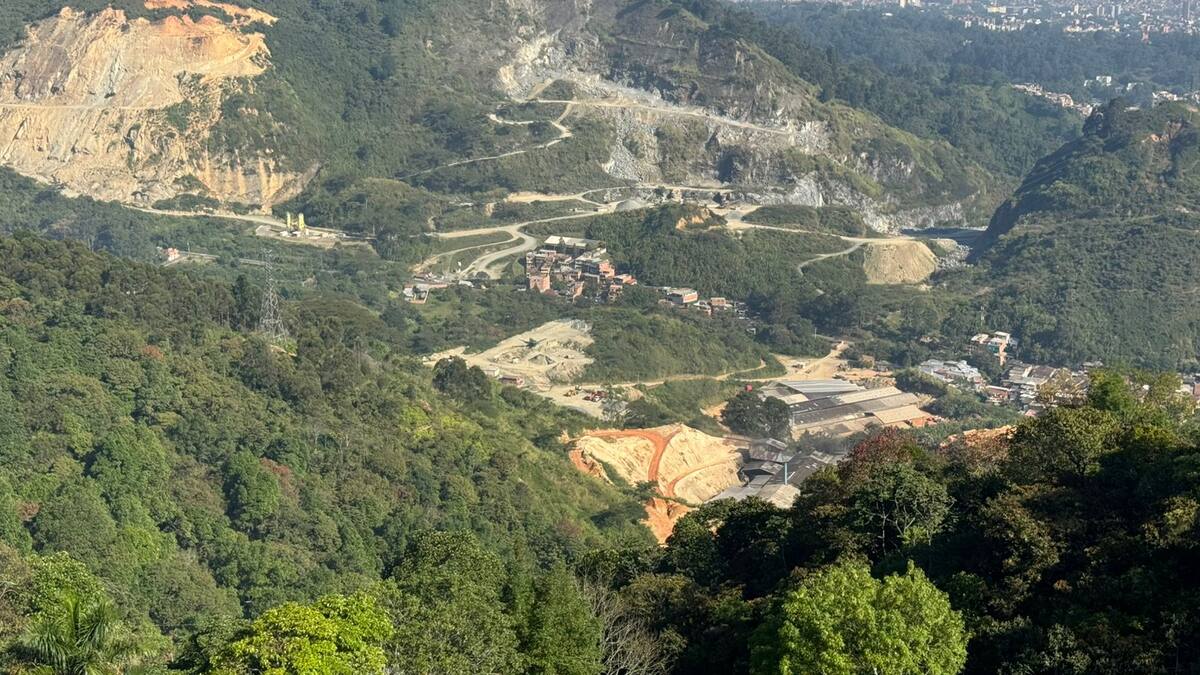 Una fundación de Guatemala apoyará la búsqueda en la escombrera de la comuna 13 de Medellín