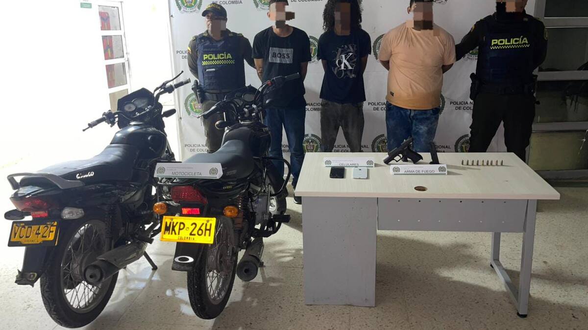 Cayeron tres hombres en Cartagena con arma de fuego y municiones calibre 9 milímetros