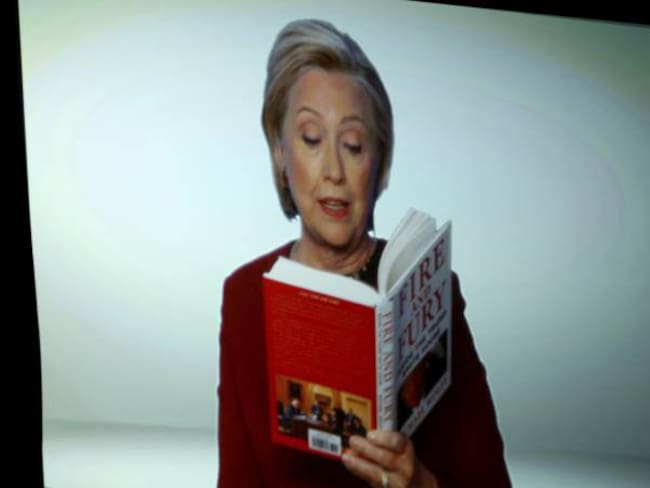 Hillary Clinton le da el toque político a los Grammy