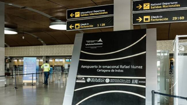 Según la autoridad migratoria, las mujeres al parecer se encontraban en estado de alicoramiento y comenzaron a generar desmanes en la terminal aérea