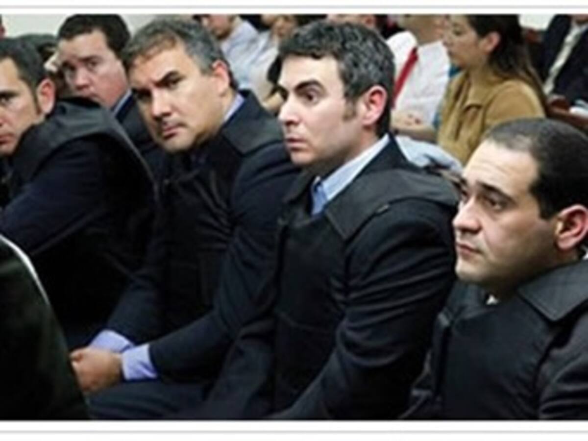 Hoy se define si los Nule pasan de acusados a testigos