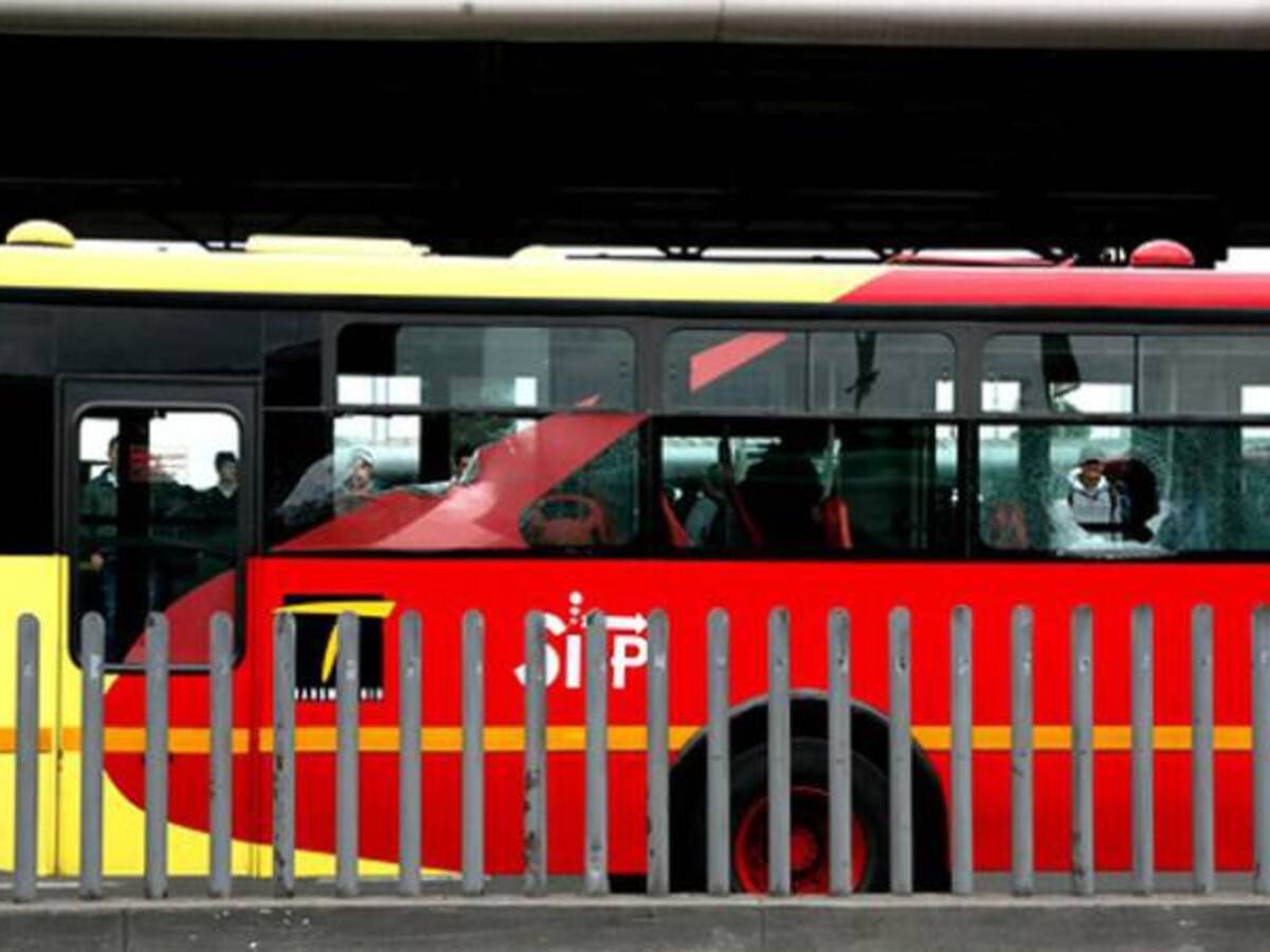 Transmilenio crearía gerencia para combatir los colados