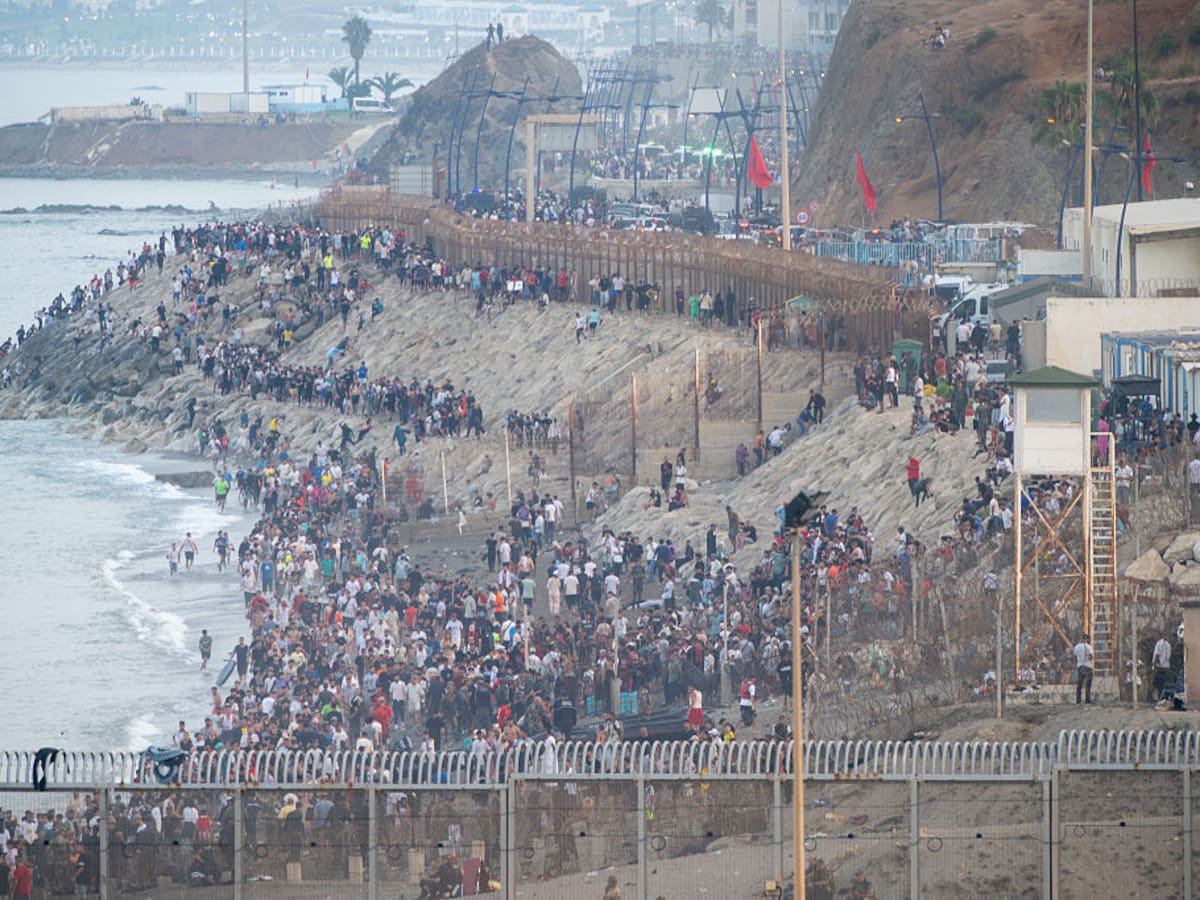 Al menos 72 migrantes murieron intentando entrar a enclave español de Ceuta desde Marruecos