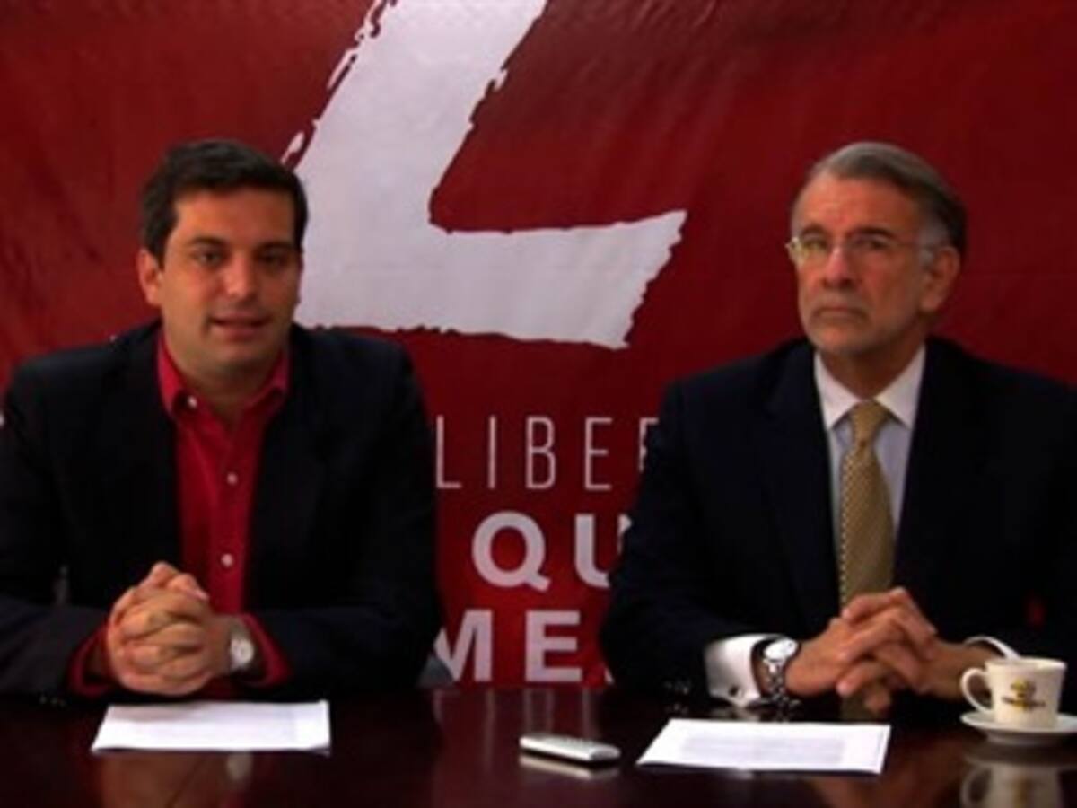 Eduardo Verano de la Rosa se queda en el Partido Liberal