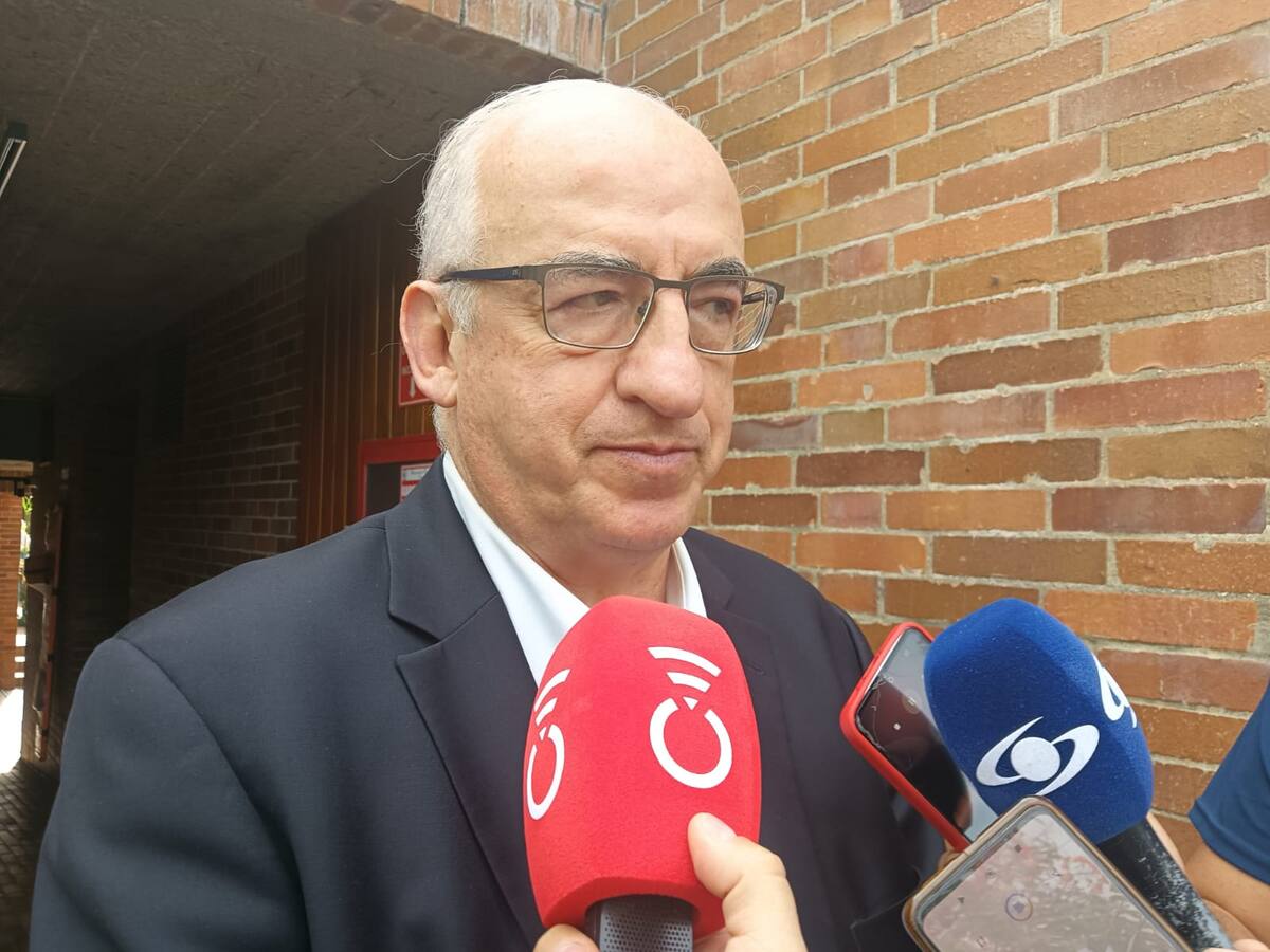 Se necesita mantener tasas de interés altas durante un tiempo: director Banco de la República