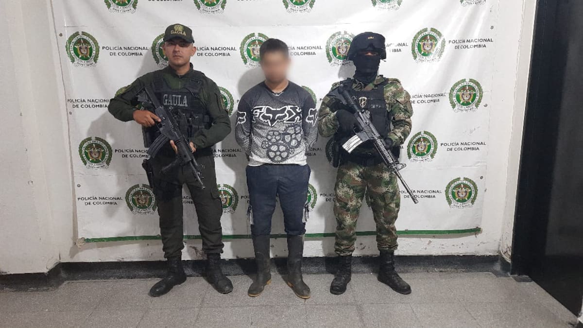 Dos hombres al parecer disidentes citaron a campesinos del Huila para extorsionarlos