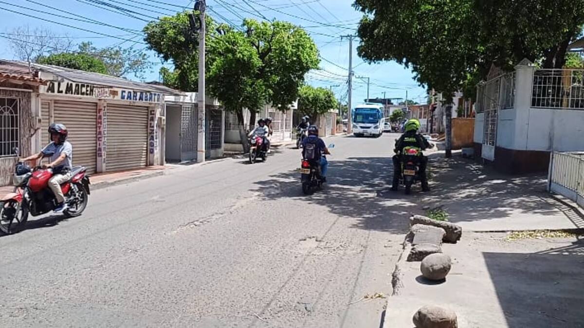 Avanza construcción de vía alterna en el barrio aeropuerto de Cúcuta