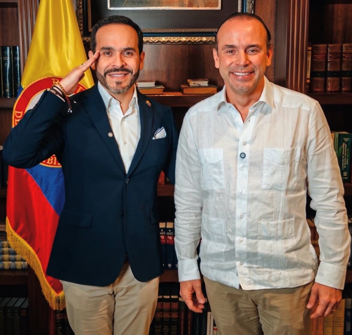 El alcalde de Cali, Alejandro Eder, sostuvo su primer encuentro oficial con el presidente electo, Abelardo de la Espriella en Barranquilla.