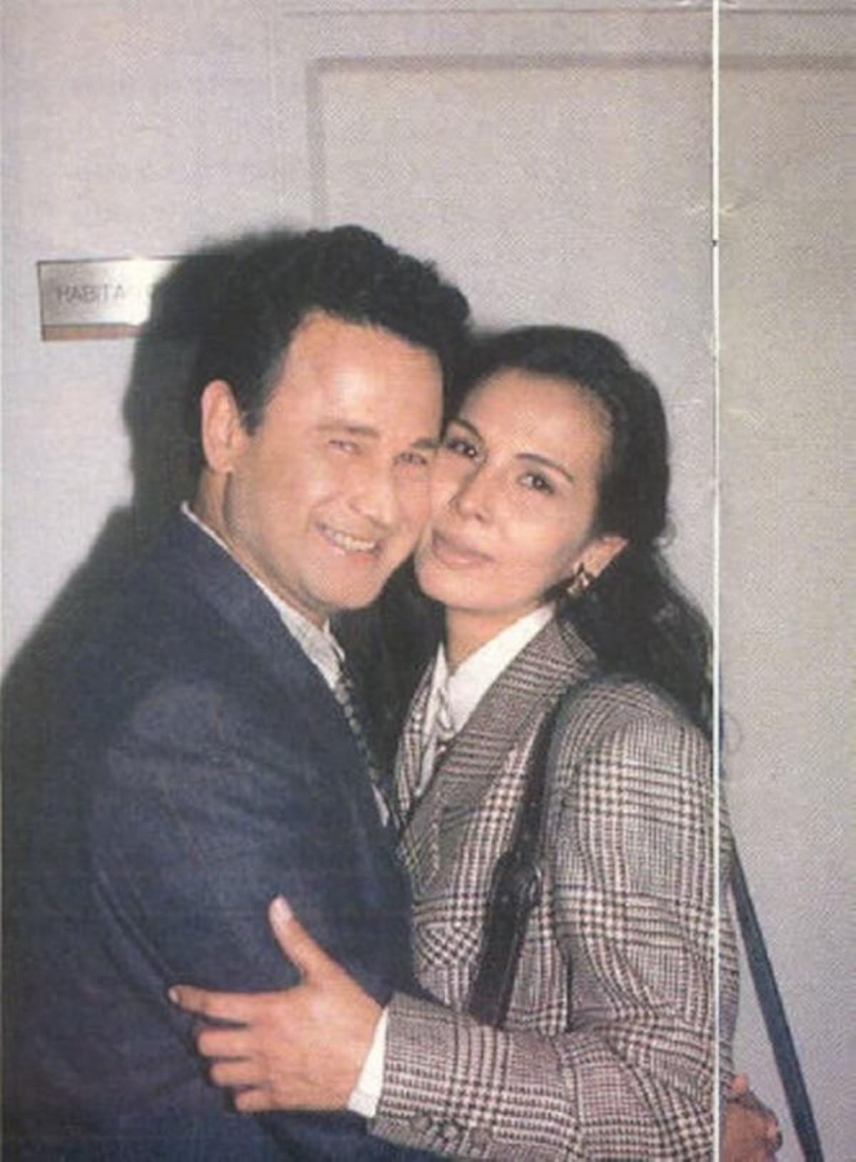 El niño y el Papa es una película colombo-mexicana de 1986 dirigida por Rodrigo Castaño y protagonizada por Christopher Lago, Veronica Castro, Andrés Garcia y Carmenza Duque y en la que participó Paniagua.Fue estrenada en Febrero de 1987, meses después de la visita del Papa Juan Pablo II a Colombia.