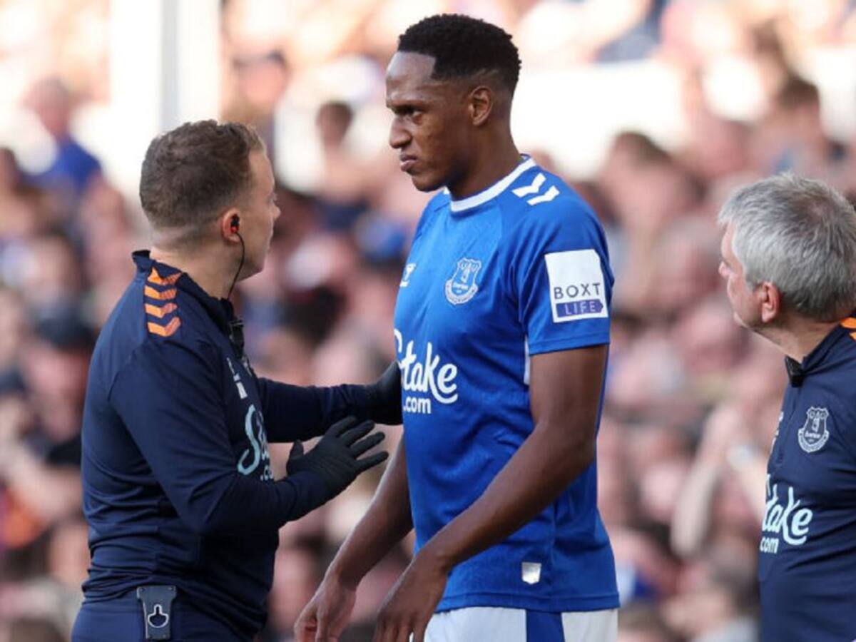 Médico experto a Yerry Mina: "Es hora de buscar una liga menos exigente"