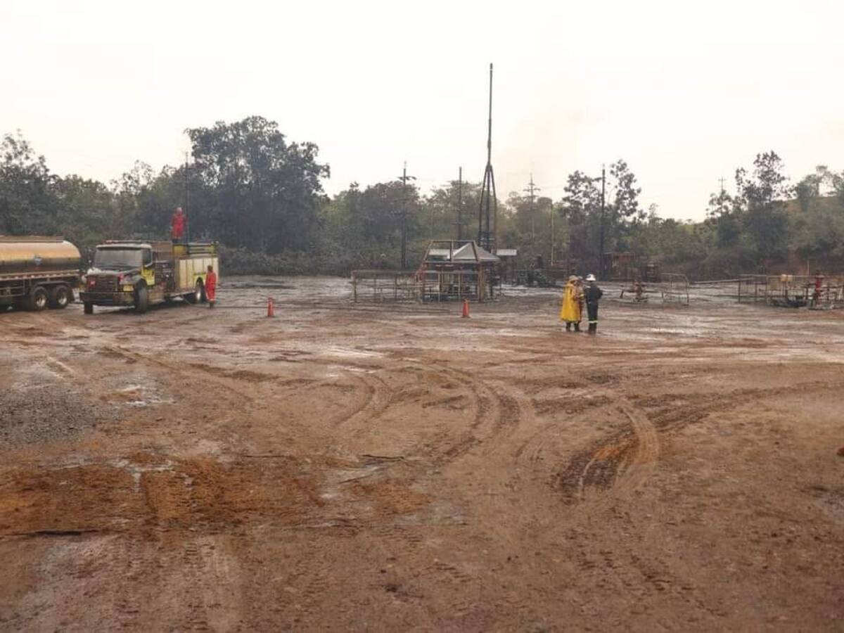 Controlado el derrame de crudo en pozo La Cira de Barrancabermeja