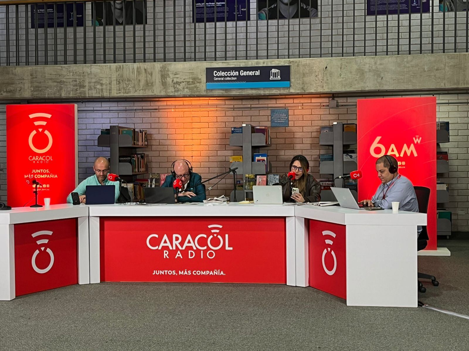 Transmisión en VIVO de 6AM/W en Medellín.
