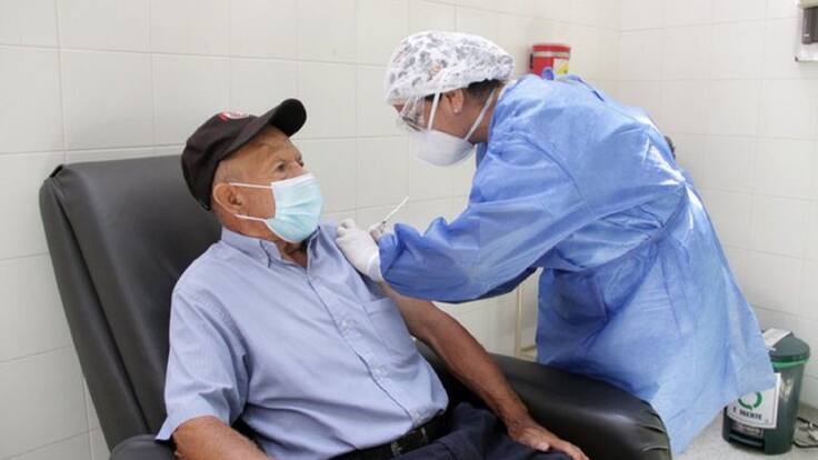 Llamado a aplicarse segunda dosis de vacuna anticovid