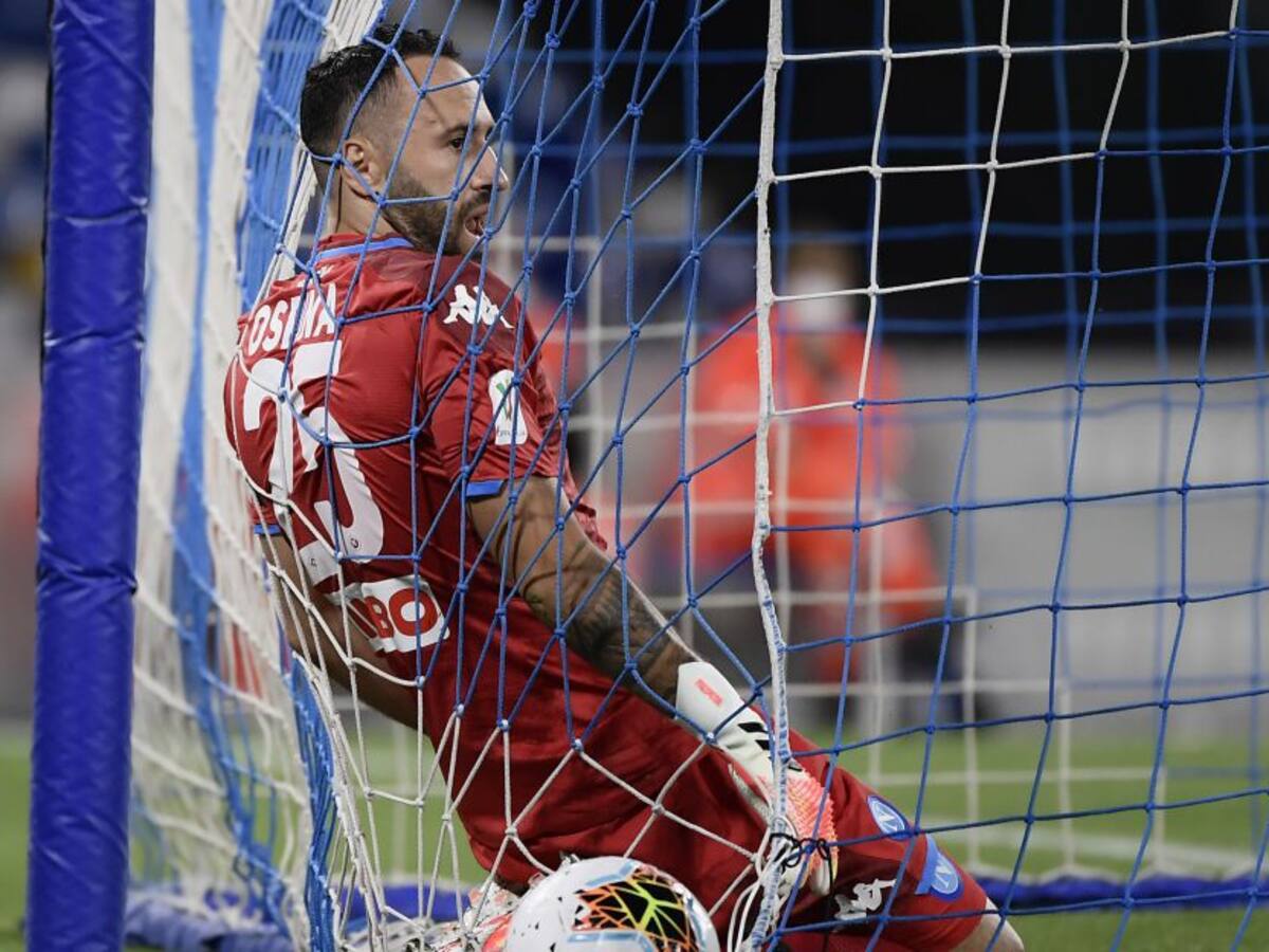 El gol olímpico de Eriksen por el que critican a David Ospina en Italia