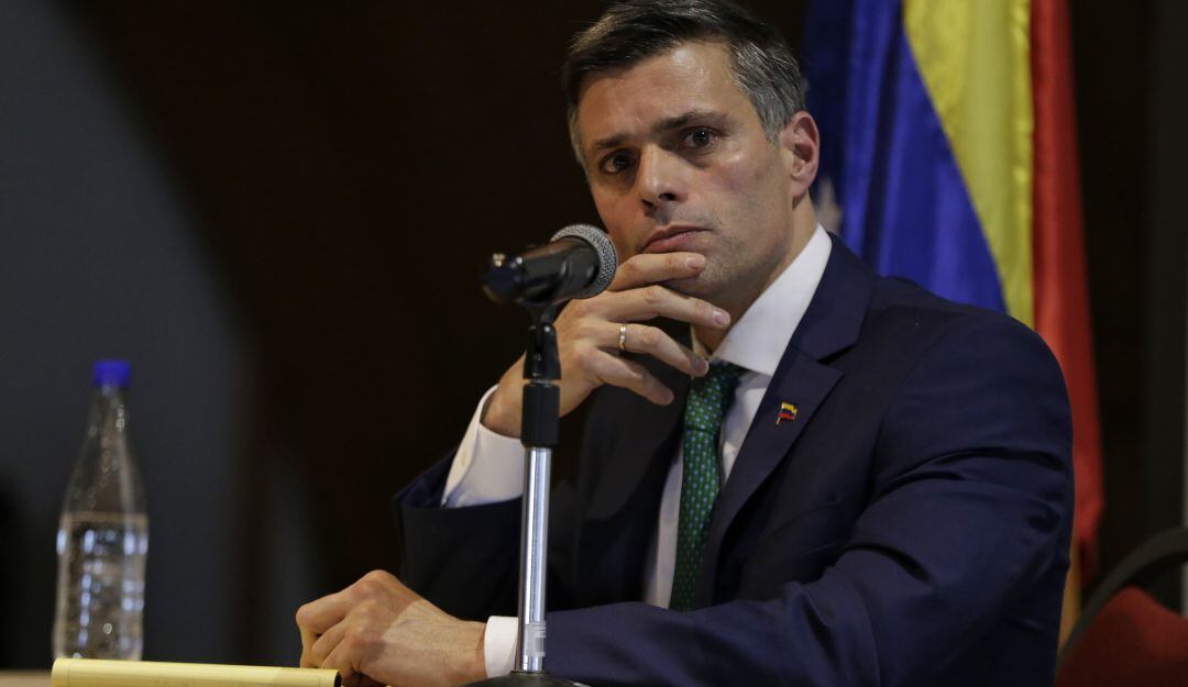 Leopoldo López, lider opositor venezolano se reune con la alcaldesa de Bogotá, Claudia López. 