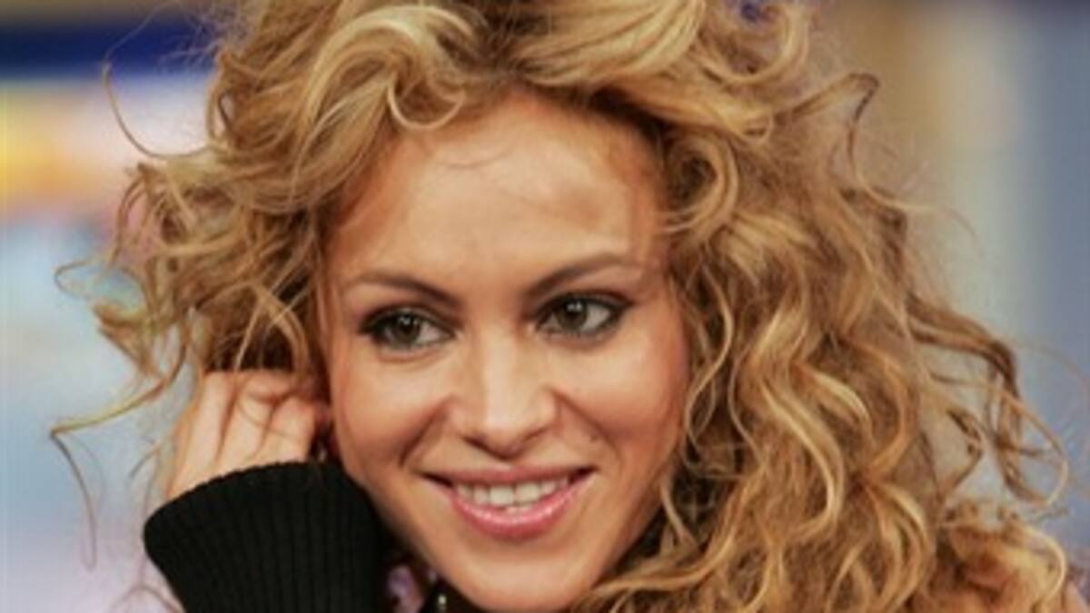 Paulina Rubio es demandada por sus abogados