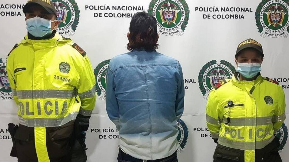 En Manizales capturan un hombre que habría atacado a su esposa y su suegra