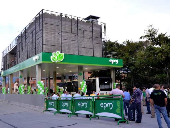 Estación de gas natural vehicular de EPM en Medellín. 
