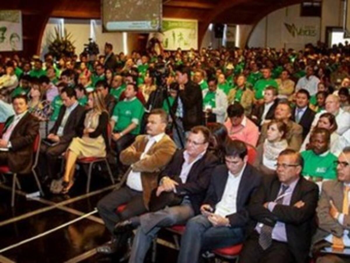 Por vía de consulta popular Alianza Verde elegirá su candidato presidencial