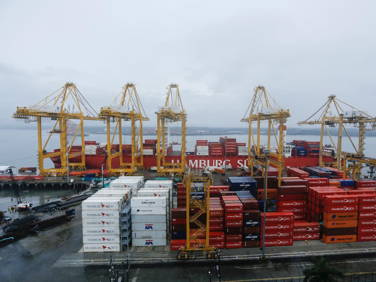 ¿Cuál es el puerto marítimo más grande de Colombia? Conecta 300 puertos a nivel global