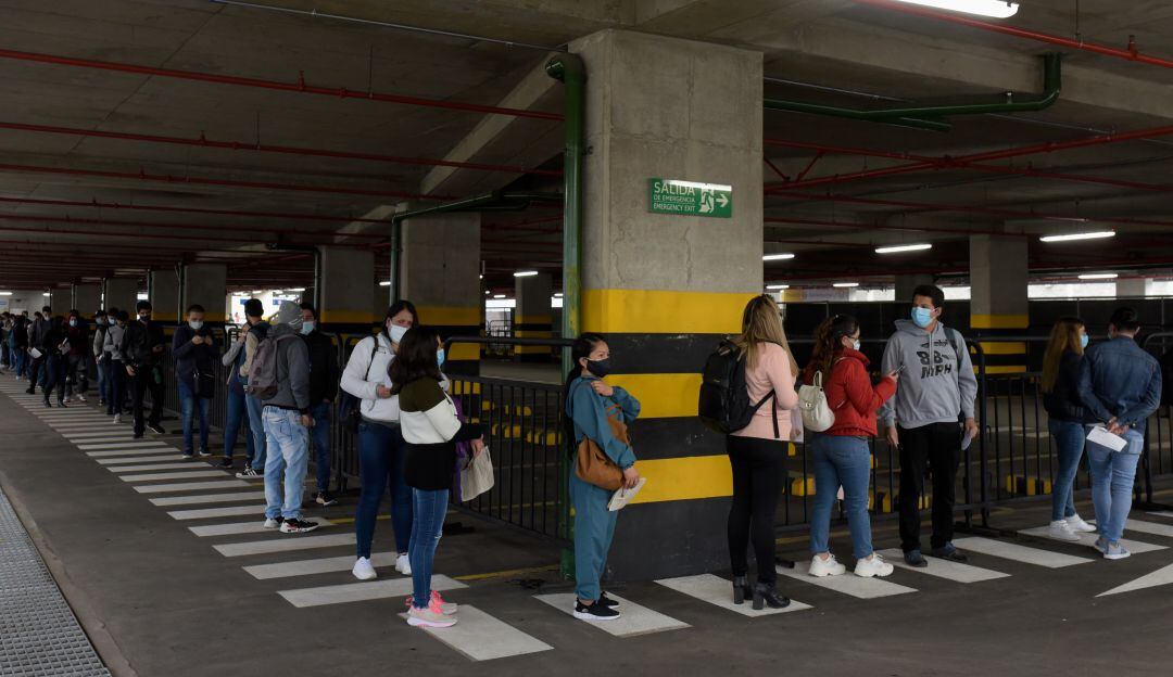 Punto de vacunación contra COVID-19