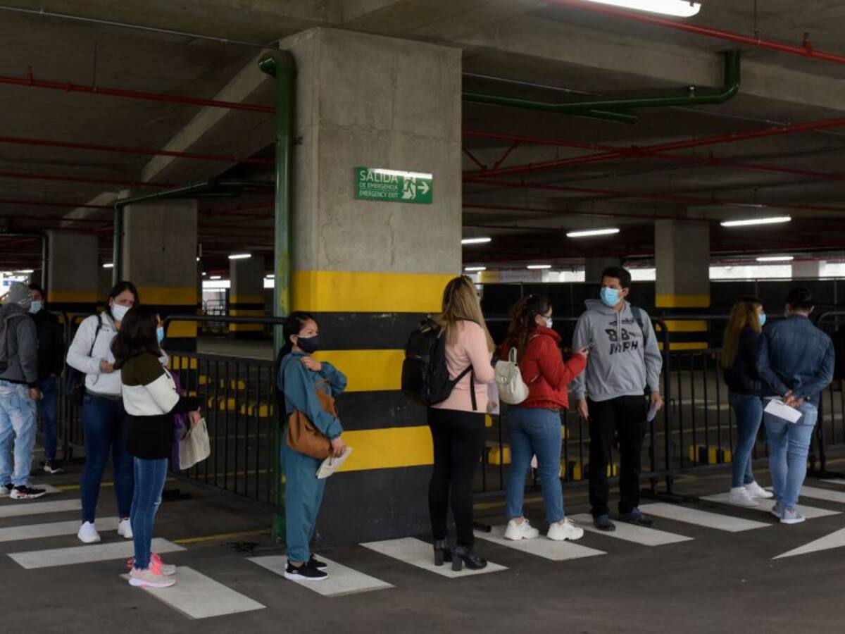 Cifras COVID-19 Colombia: más de 3.000 casos se registraron este lunes