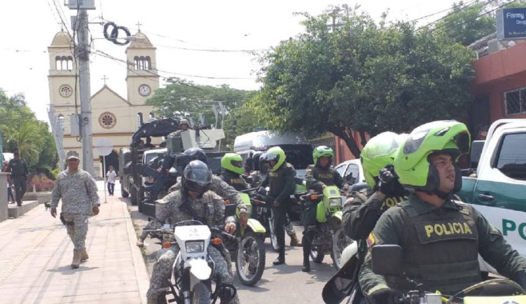 Los delincuentes le propinaron un balazo tras ser sorprendidos por el dueño de la vivienda