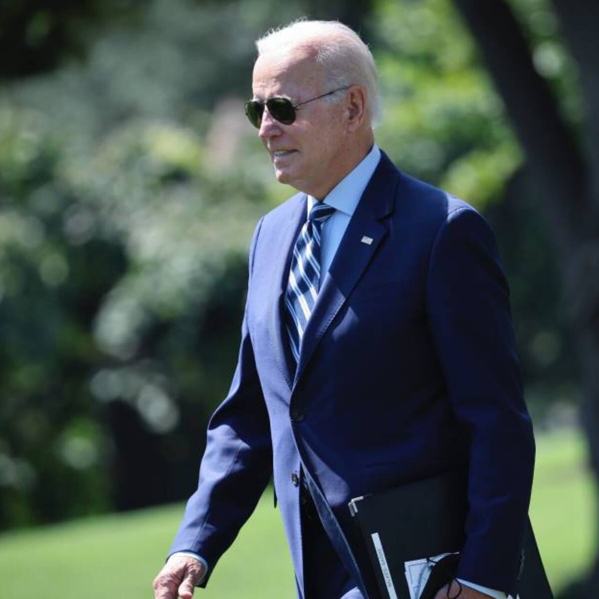 Biden pone fin a regla que penaliza a los inmigrantes legales por recibir subsidios