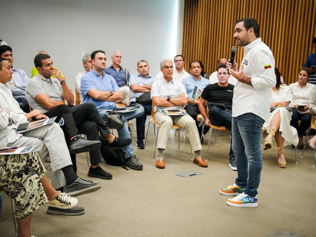 Empresarios de Bolívar se reunieron con candidato Yamil Arana