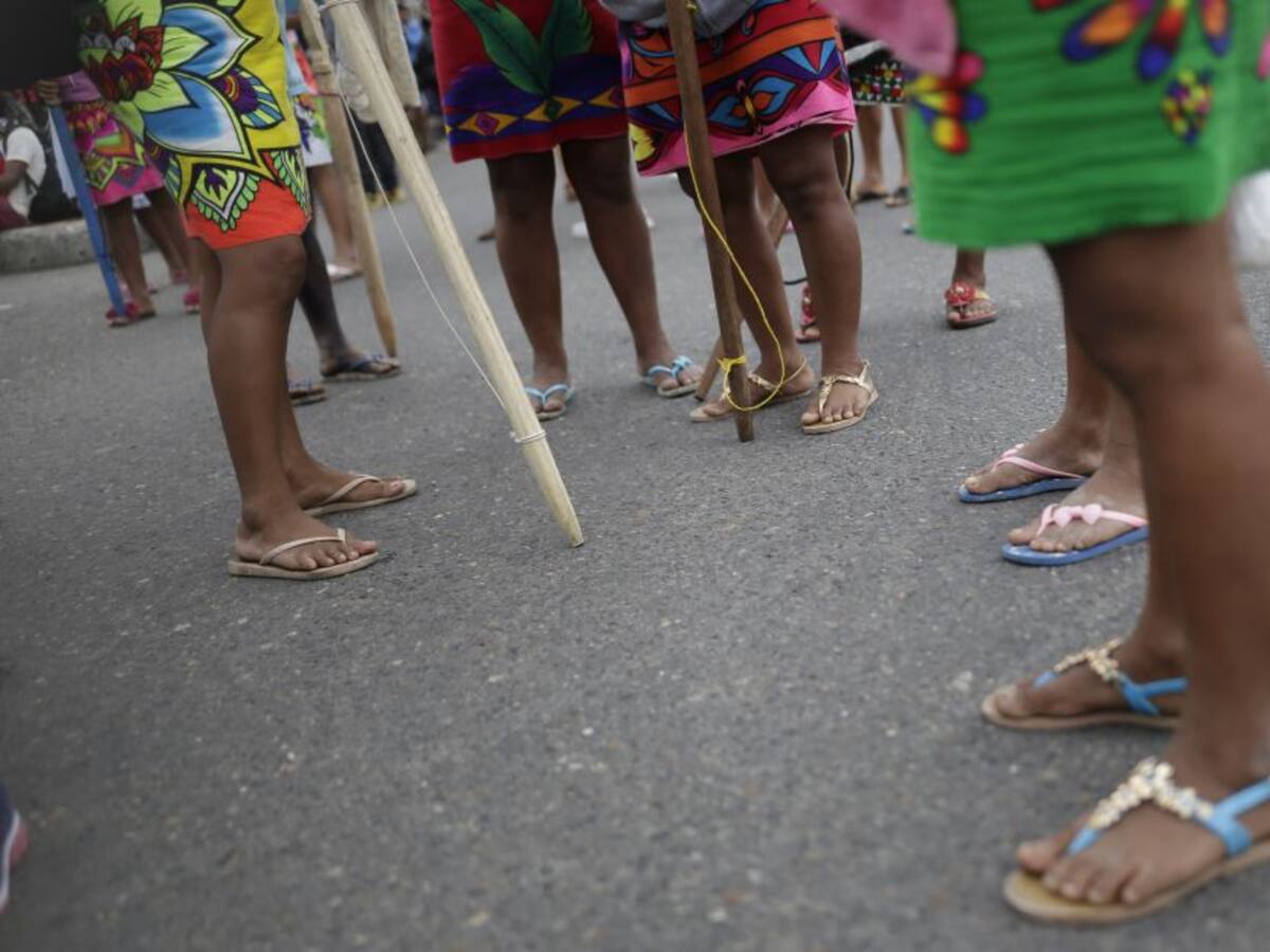 Denuncian abusos del Esmad durante desalojo a indígenas en Leticia