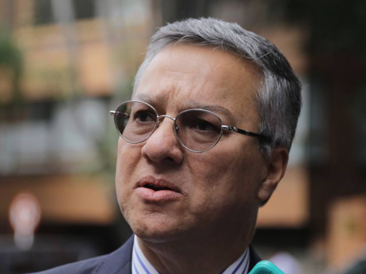 El primer comunicado del fiscal Ad Hoc