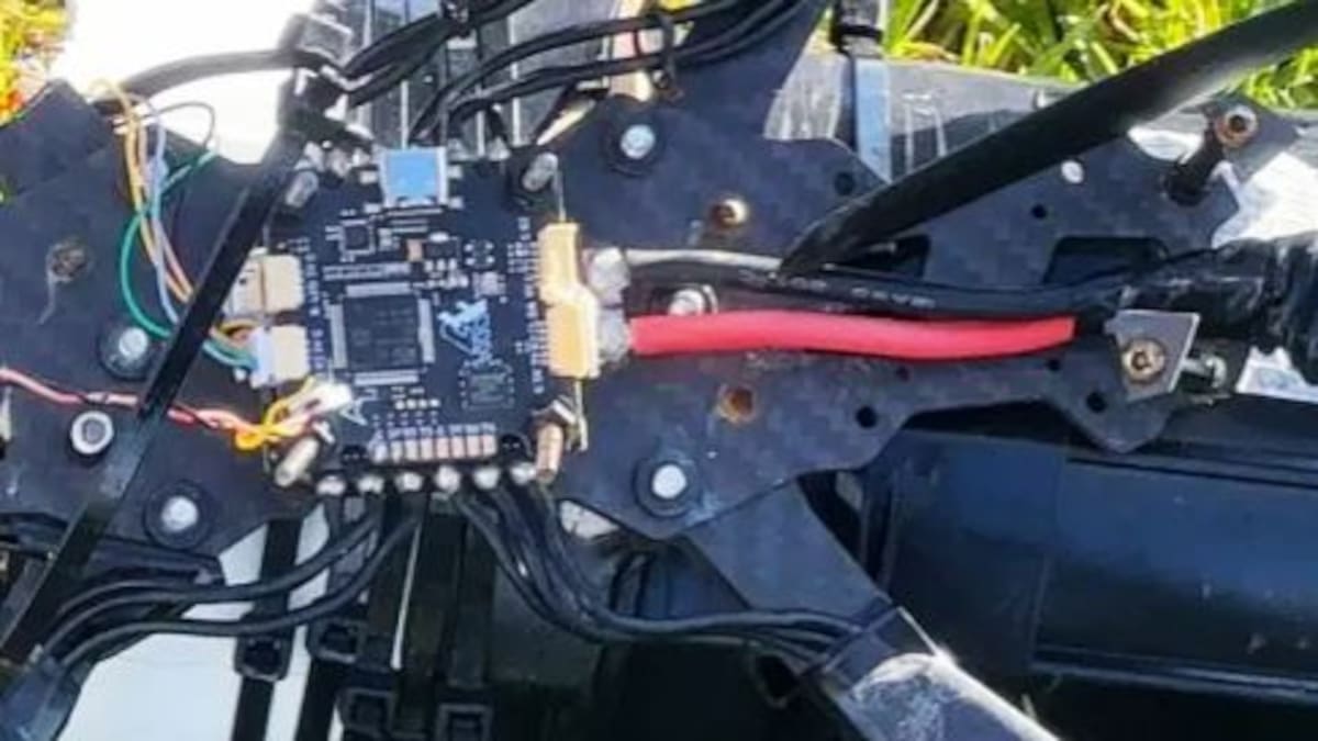 FAC confirmó hallazgo de restos de dron con explosivos a pocos kilómetros de El Dorado