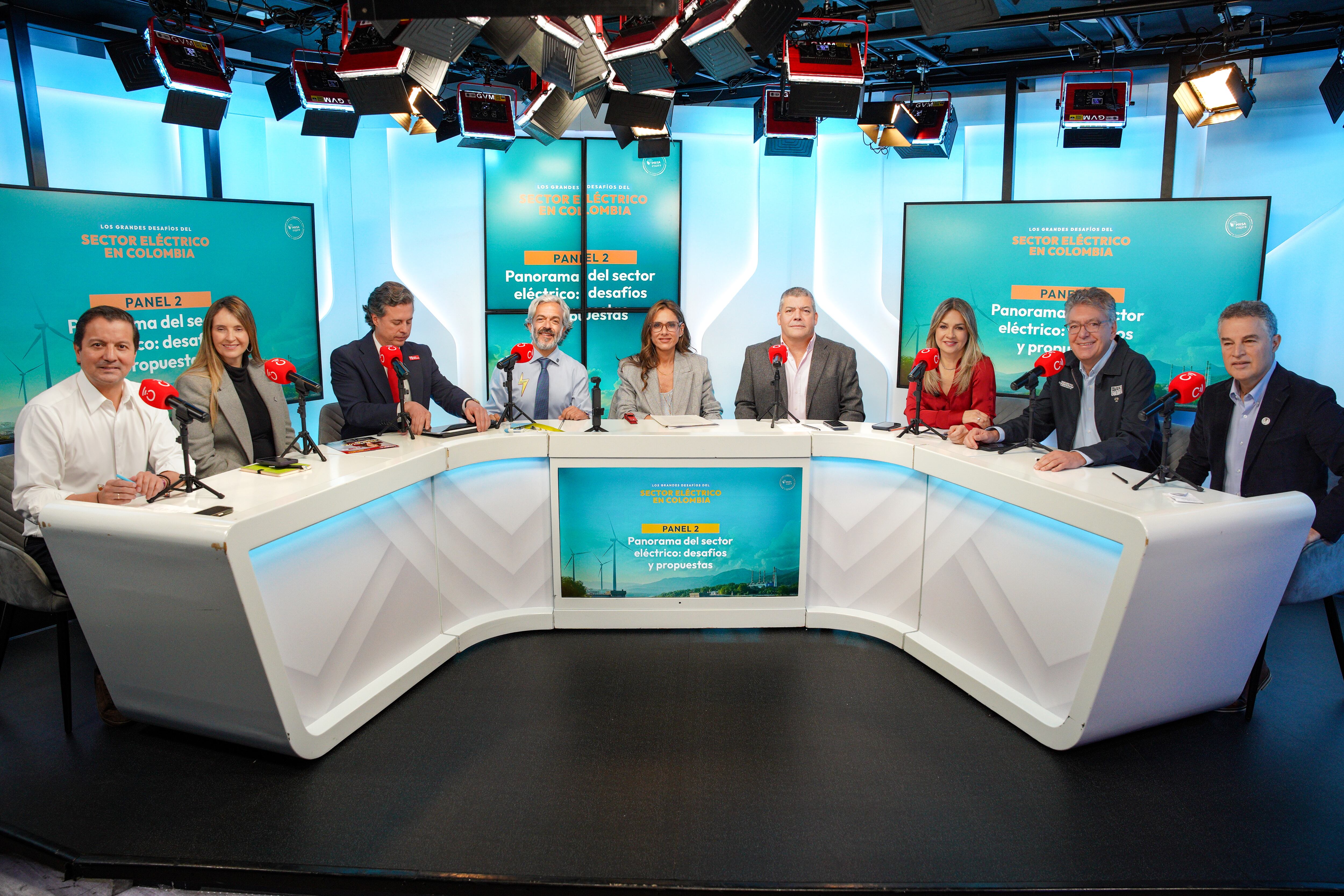 El sector eléctrico volvió al debate en medio de proyectos detenidos y riesgos para la seguridad energética, durante el foro organizado por Acolgen y Prisa Media. |Foto: Caracol Radio
