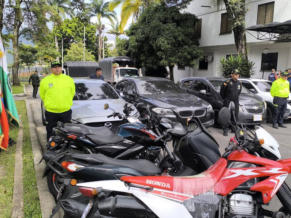 Recuperan en Ibagué 10 vehículos que habían sido robados en varios departamentos