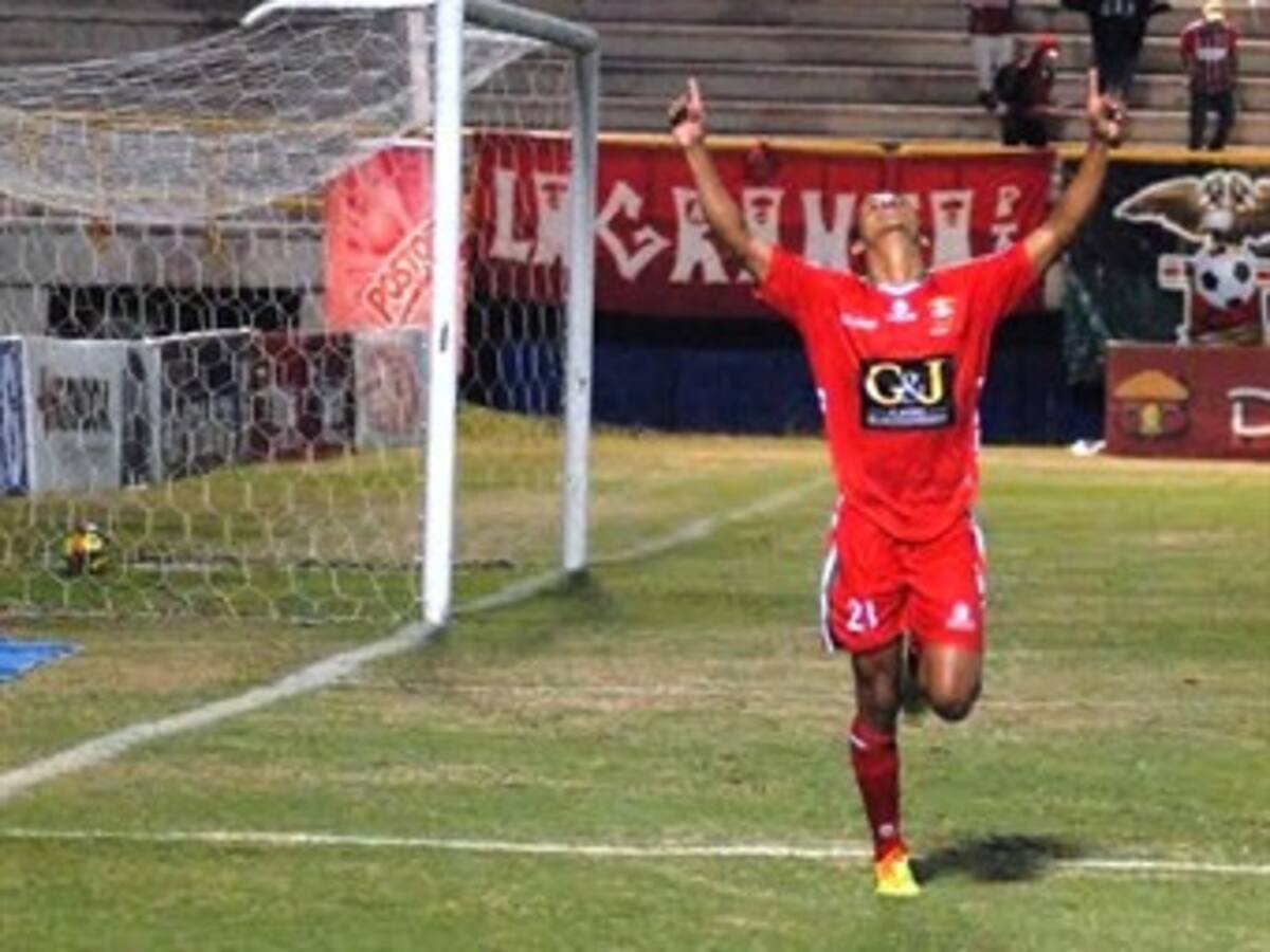 Patriotas goleó 3-0 al Pasto y el resultado fue corto