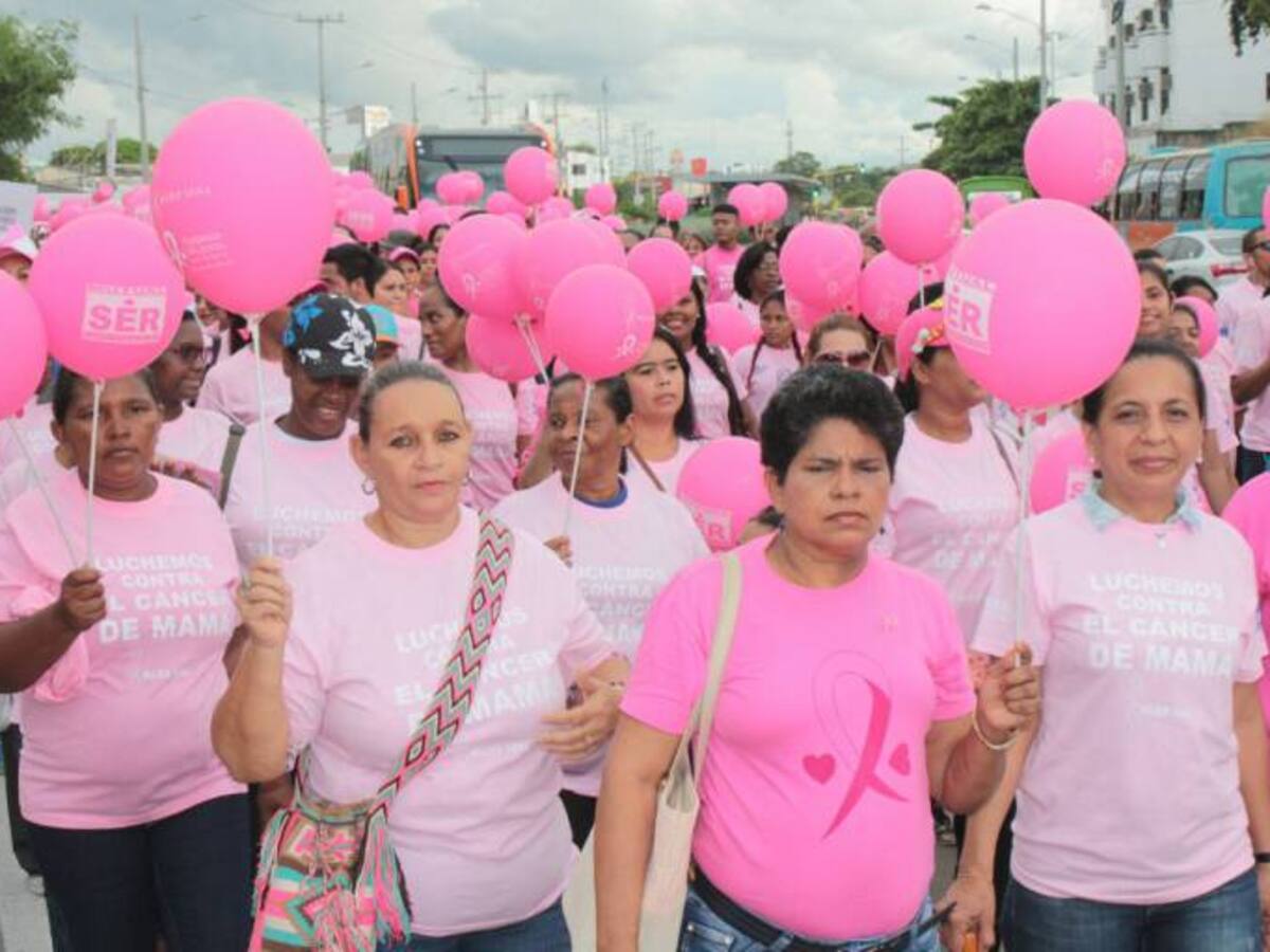 Se realizó marcha Marea Rosa para prevenir el cáncer de seno en Cartagena