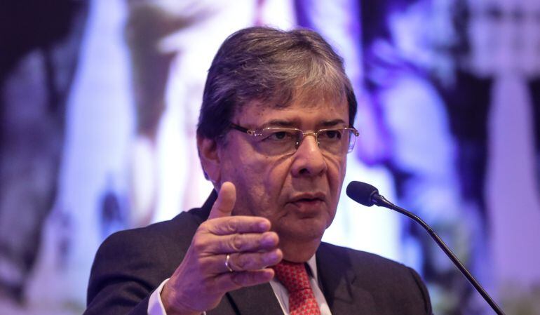 Carlos Holmes Trujillo