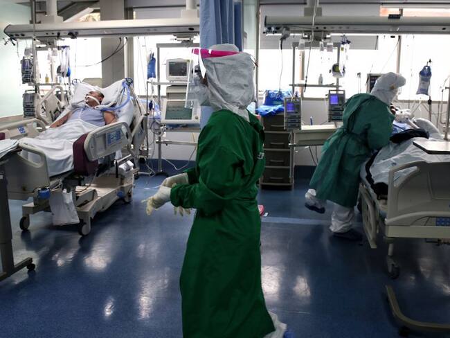 De las 368 camas UCI que hay en la ciudad, 302 están ocupadas y 66 disponibles