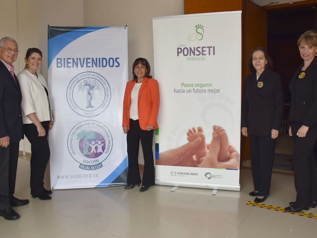 El pasado 22 de abril se llevo a cabo en el Centro de Convenciones de la Cámara de comercio de Tunja , el acto de inauguración de la Clínica Ponseti para tratamiento especializado de pie equino varo en niñas y niños en la Clínica del Norte