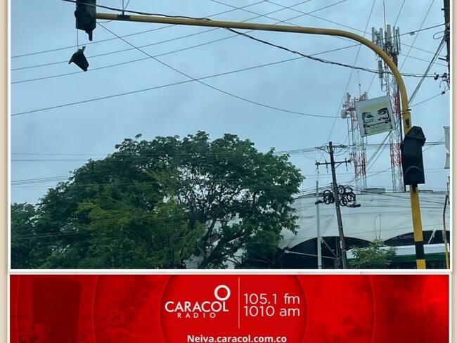 Se presentaron afectaciones a cinco intersecciones semafóricas de la ciudad debido a los ‘amigos de lo ajeno’.