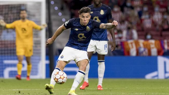 Mathes Uribe fue titular en el empate del Porto.