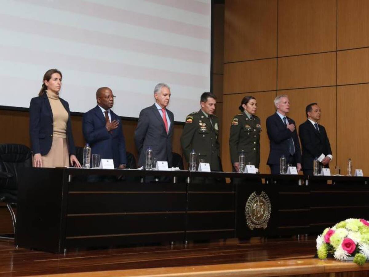 Gobierno Biden dona 10 millones de dólares a la Policía Nacional