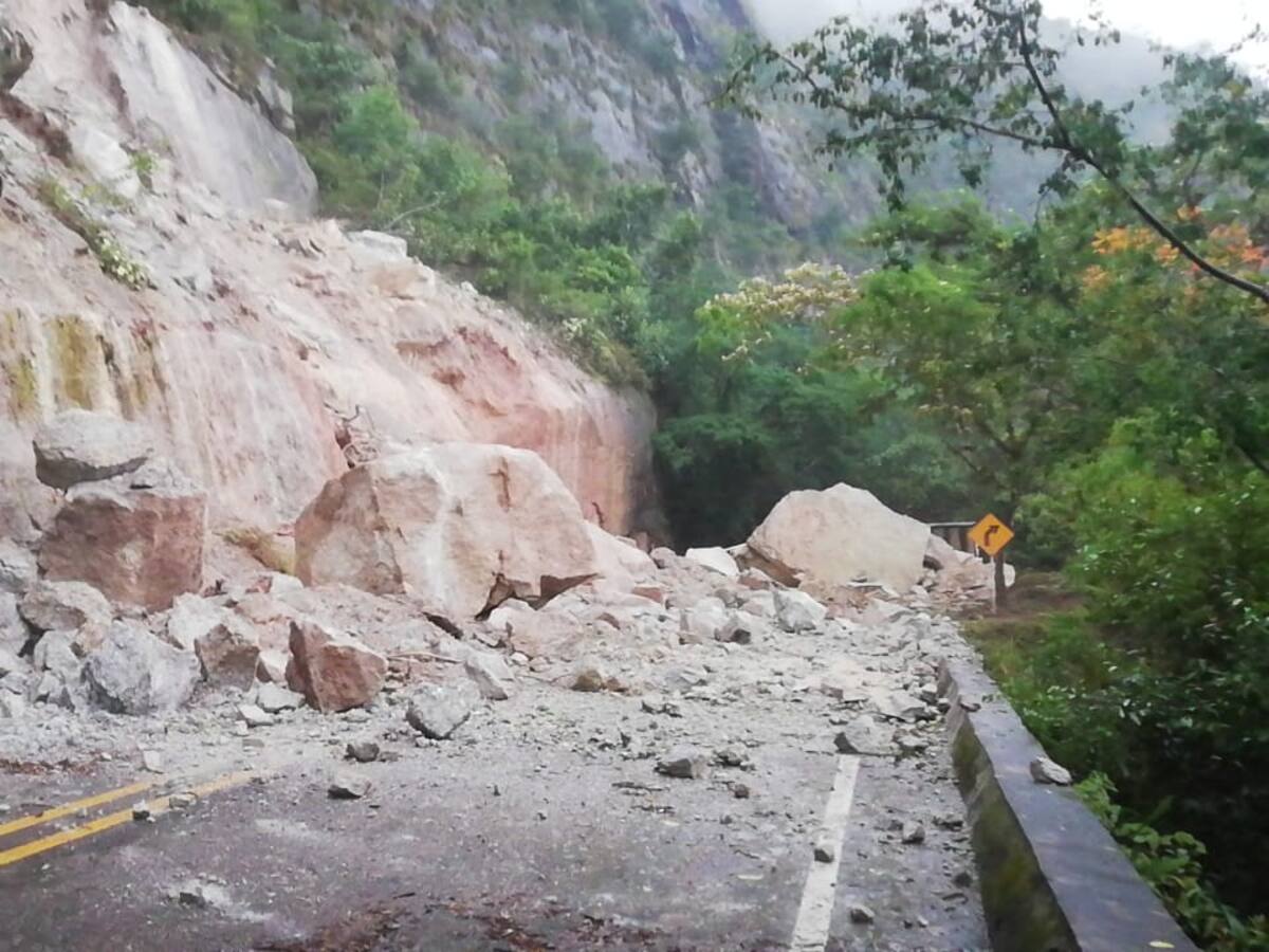 Reunión técnica para dar solución a afectaciones en Pericongo, Huila