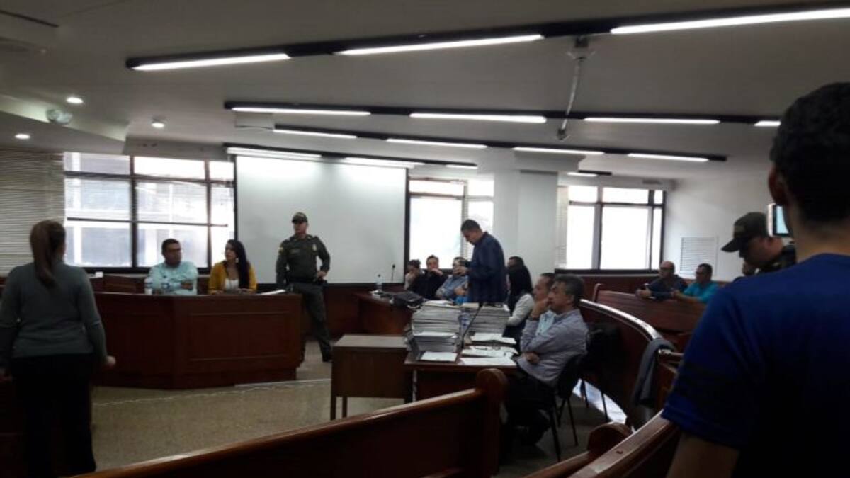 Ex funcionarios y contratistas se concertaron para delinquiren Quindío: fiscalía