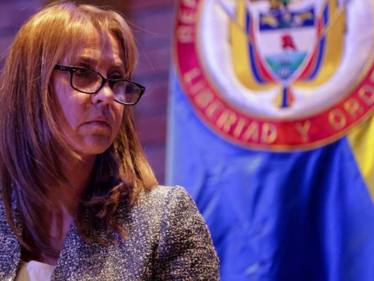 El transporte aéreo es un servicio público esencial: Mintrabajo