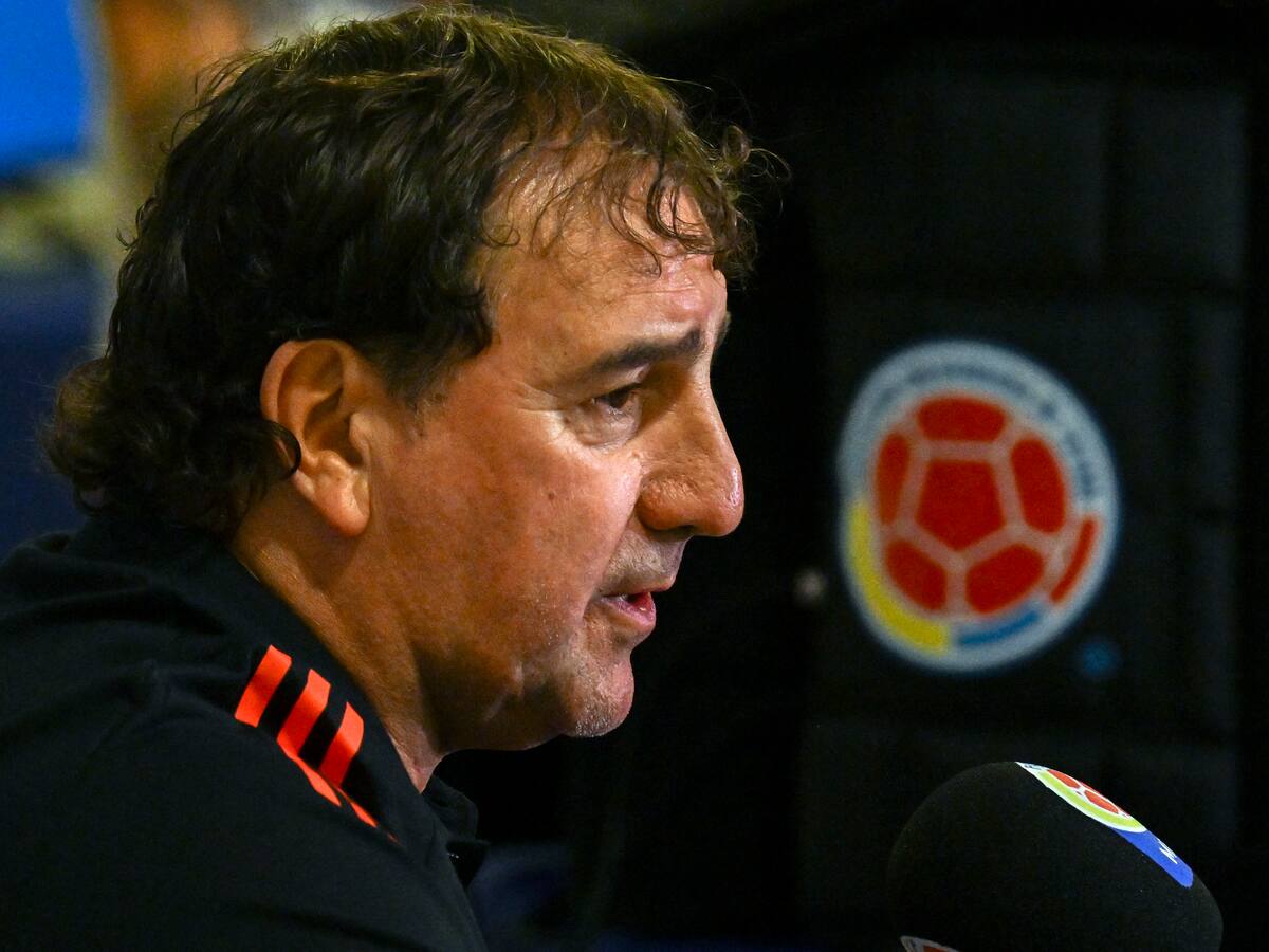 Néstor Lorenzo denuncia espionaje en la concentración de la Selección Colombia