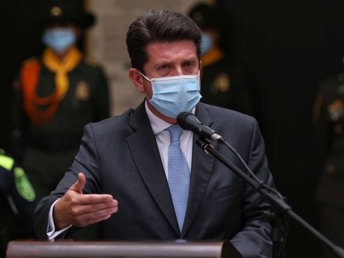 Cámara cita el 25 de mayo al MinDefensa, Diego Molano, a moción de censura