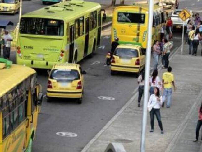 El transporte público está desmontando los radios para no pagar impuestos